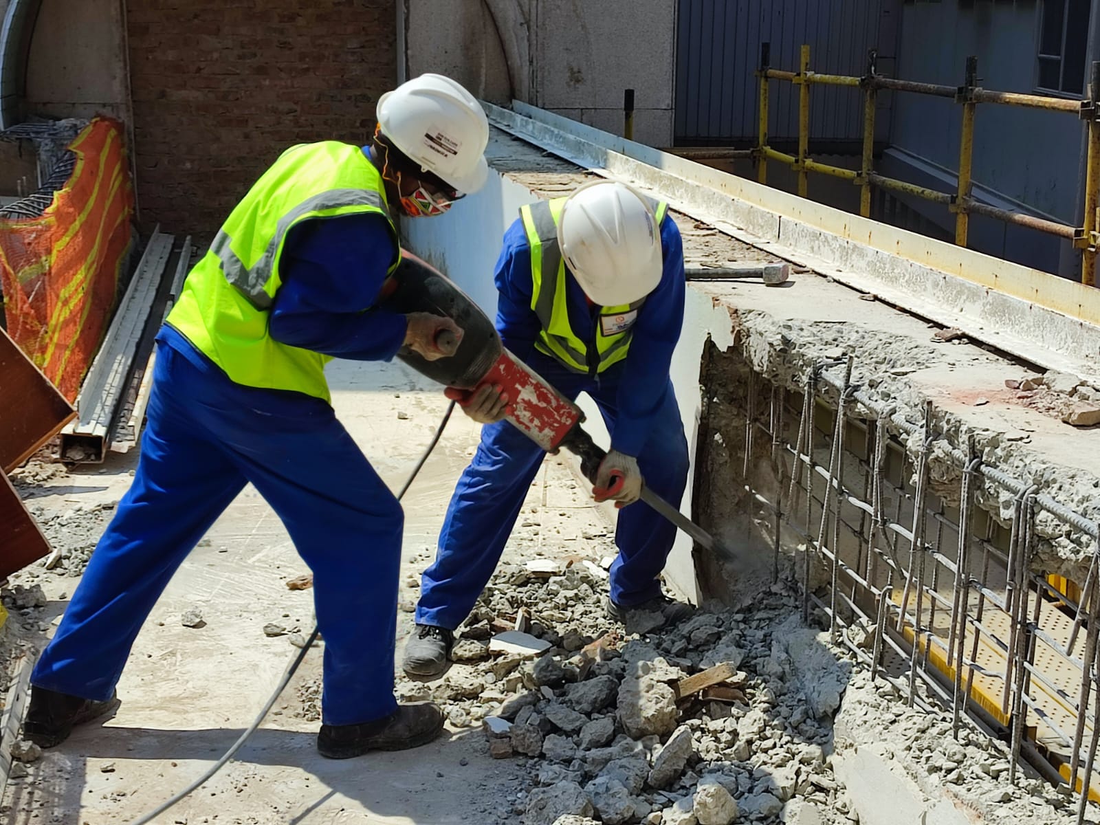 WhatsApp Image 2025-11-25 at 12.58.36 (2)